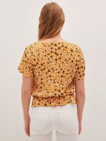 بلوز زنانه پارچه ای آستین کوتاه گلدار یقه U ال سی وایکیکی