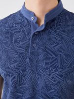 تی شرت مردانه آستین کوتاه طرح دار یقه دیپلمات ال سی وایکیکی