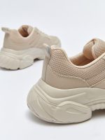 کفش ورزشی زنانه با کف ضخیم ال سی وایکیکی