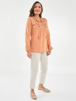 بلوز زنانه آستین بلند طرح دار یقه گره ای ال سی وایکیکی