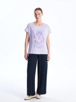 تی شرت زنانه آستین کوتاه چاپی یقه گرد ال سی وایکیکی