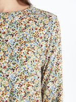 بلوز زنانه آستین بلند گلدار ال سی وایکیکی