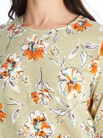 تی شرت زنانه یقه گرد ال سی وایکیکی